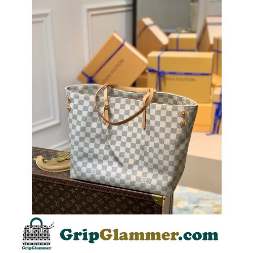 Louis Vuitton Neverfull