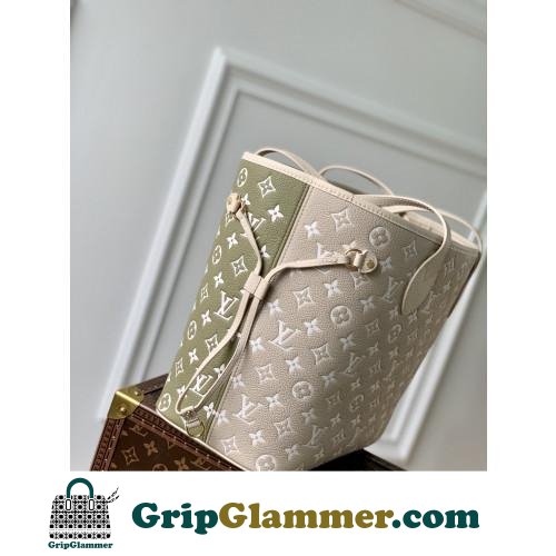 Louis Vuitton Neverfull - Image 4