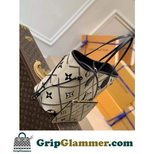 Louis Vuitton Neverfull