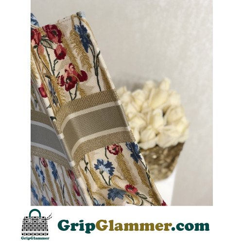 Dior Book Tote Large 42cm - Image 9