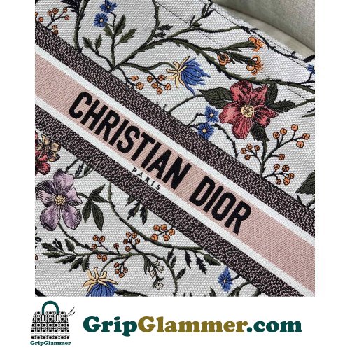 Dior Book Tote Large 42cm - Image 3