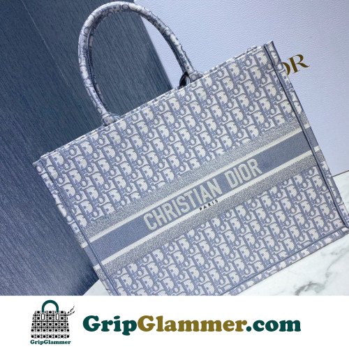 Dior Book Tote Large 42cm - Image 5