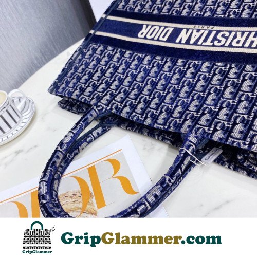 Dior Book Tote Large 42cm - Image 7