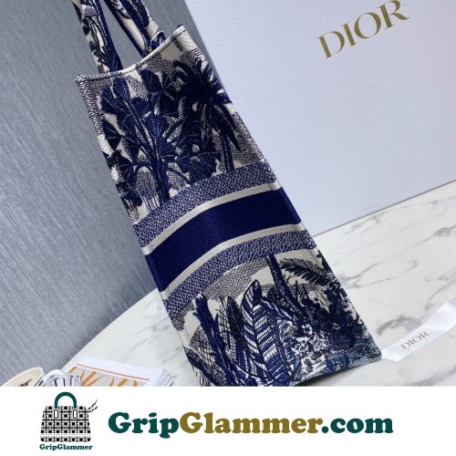 Dior Book Tote Large 42cm - Image 2