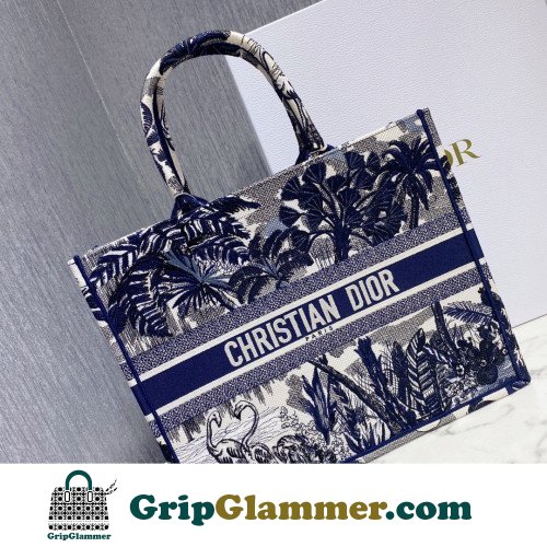 Dior Book Tote Large 42cm - Image 5