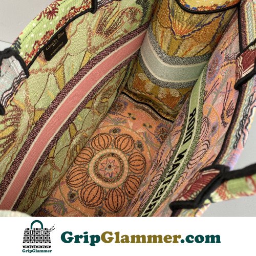 Dior Book Tote Large 42cm - Image 9