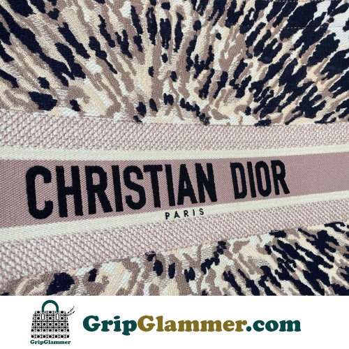 Dior Book Tote Large 42cm - Image 7