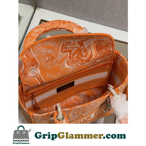 Dior Lady Dior 24cm Medium - Image 8