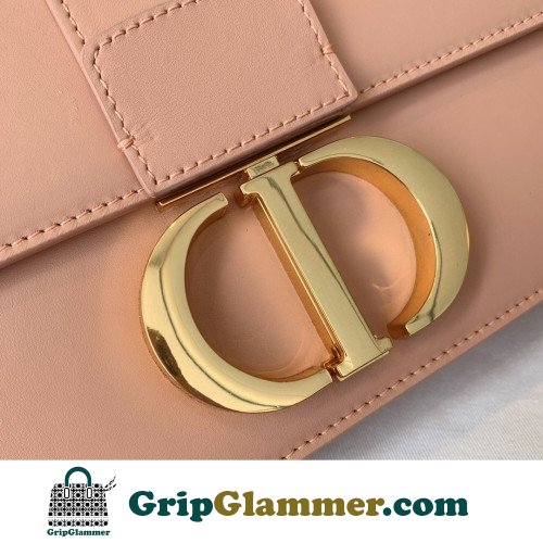 Dior Montaigne - Image 5