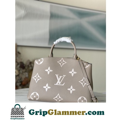Louis Vuitton Tote - Image 9