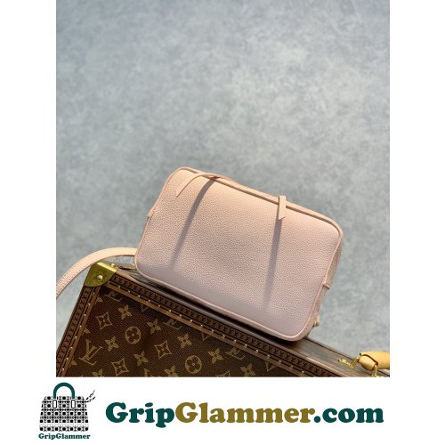 Louis Vuitton Neone - Image 5