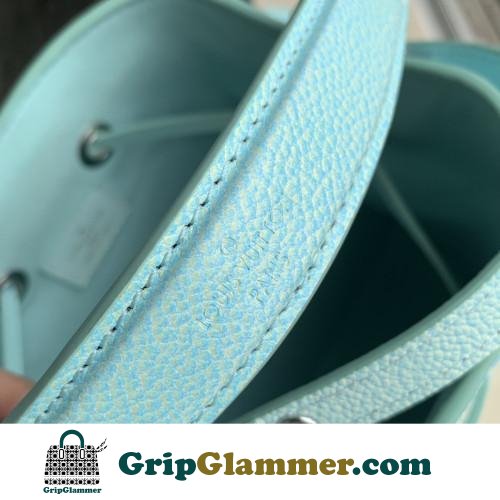 Louis Vuitton Neone - Image 6