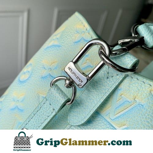 Louis Vuitton Neone - Image 7