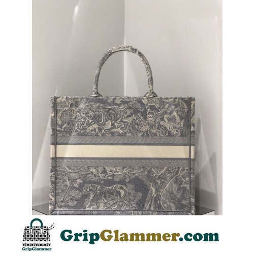 Dior Book Tote Large 42cm - Image 3