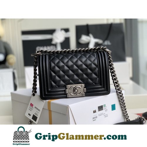 Chanel Boy Bag Lambskin 20cm Small Lushentic AAAAA grade replica