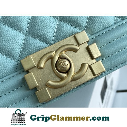 Chanel Boy Bag Caviar 20cm Small Lushentic AAAAA grade replica - Image 4