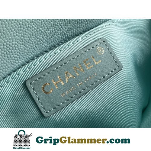 Chanel Boy Bag Caviar 20cm Small Lushentic AAAAA grade replica - Image 5