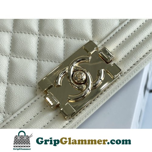 Chanel Boy Bag Caviar 20cm Small Lushentic AAAAA grade replica - Image 4