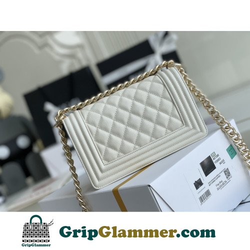 Chanel Boy Bag Caviar 20cm Small Lushentic AAAAA grade replica - Image 8