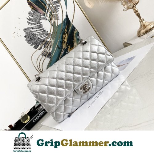 Chanel Flap Bag 25cm (Medium)