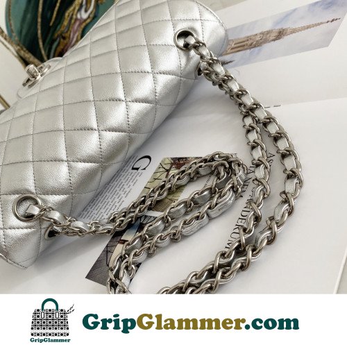 Chanel Flap Bag 25cm (Medium) - Image 6