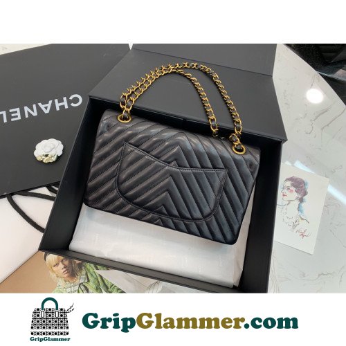 Chanel Flap Bag 25cm (Medium) - Image 6