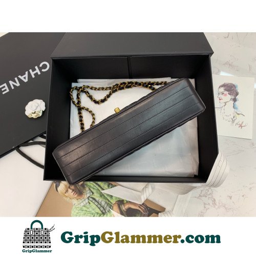 Chanel Flap Bag 25cm (Medium) - Image 8