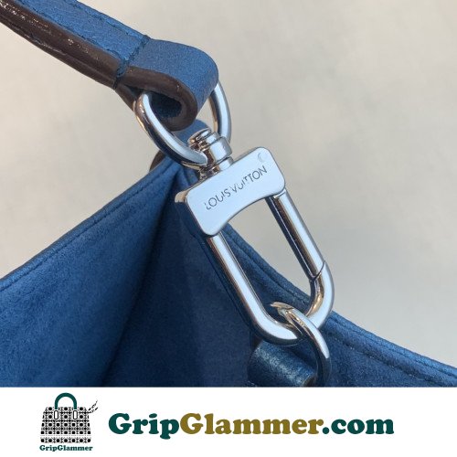 Louis Vuitton On The Go - Image 8