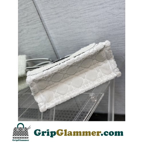 Dior Book Tote Medium 36cm - Image 8