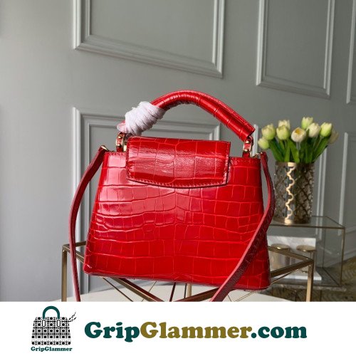 Louis Vuitton Capucines - Image 3