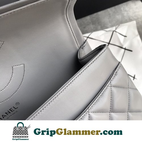 Chanel Flap Bag 30cm (Jumbo) - Image 6