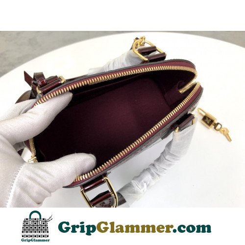 Louis Vuitton Alma - Image 8