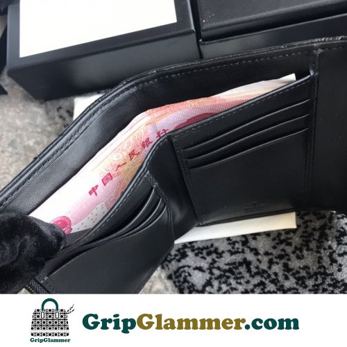 Gucci Wallet - Image 8