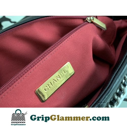 Chanel 19 Bag - Image 2