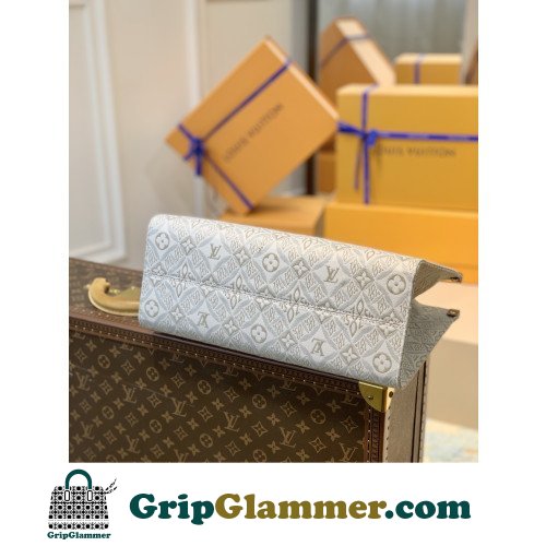 Louis Vuitton On The Go - Image 7