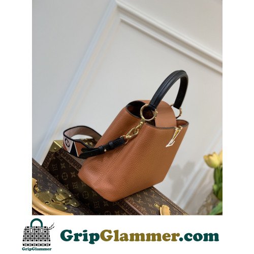 Louis Vuitton Capucines - Image 6