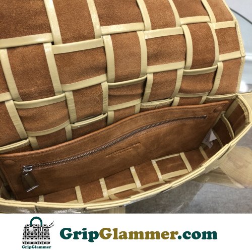 Bottega Veneta Bag - Image 6