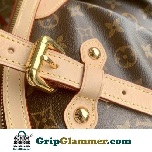 Louis Vuitton Tote - Image 6