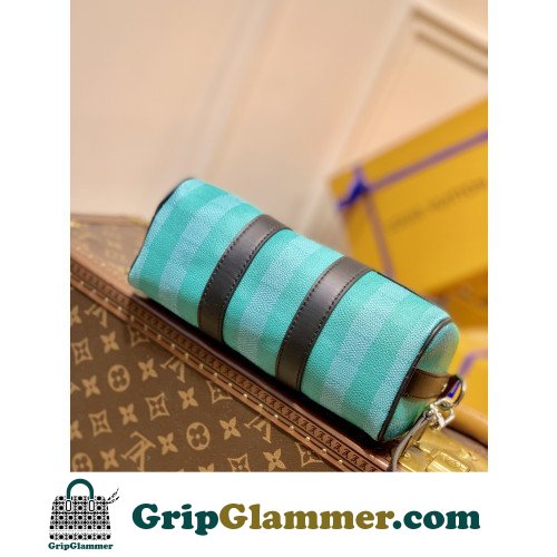 Louis Vuitton Kepall - Image 7