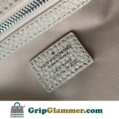 Louis Vuitton Kepall - Image 9