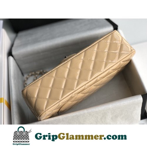 Chanel Flap Bag 25cm (Medium) - Image 8