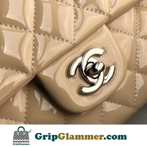 Chanel Flap Bag 25cm (Medium) - Image 9