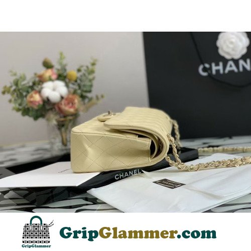 Chanel Flap Bag 25cm (Medium) - Image 4