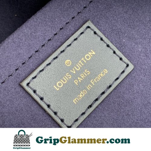 Louis Vuitton Petite Malle - Image 3