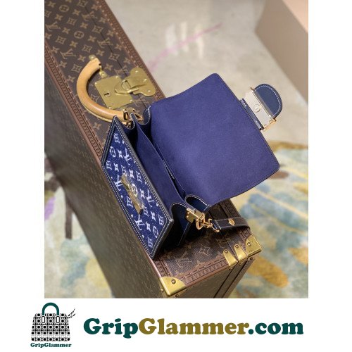 Louis Vuitton Petite Malle - Image 8