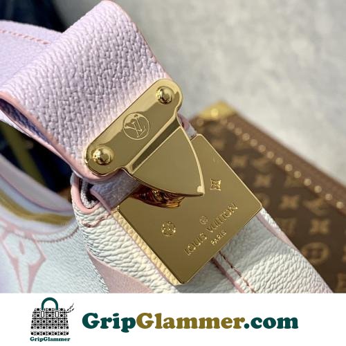 Louis Vuitton Tote - Image 7