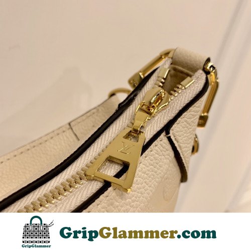 Louis Vuitton Tote - Image 2