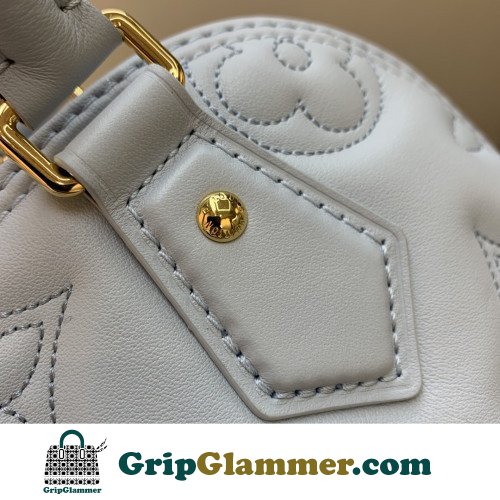 Louis Vuitton Alma - Image 8