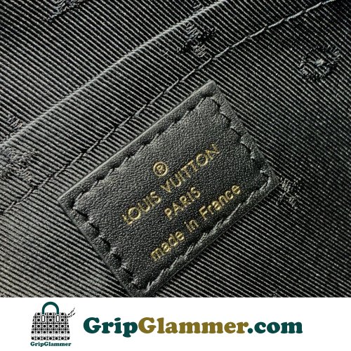 Louis Vuitton Alma - Image 3