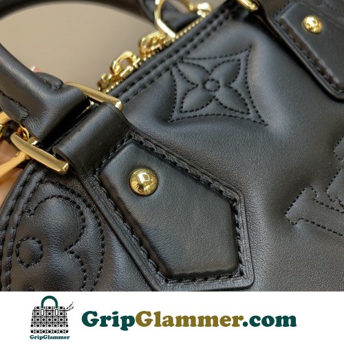 Louis Vuitton Alma - Image 8